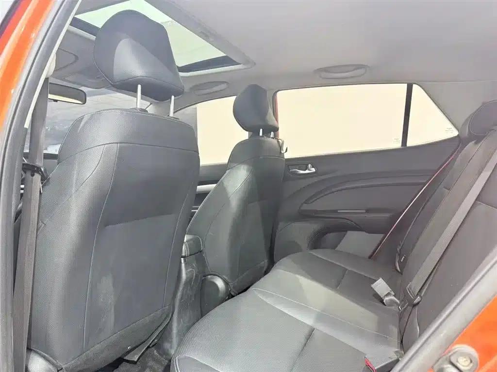 Kia K3 2021 1.4L CVT Sunroof Model — миниатюра 14