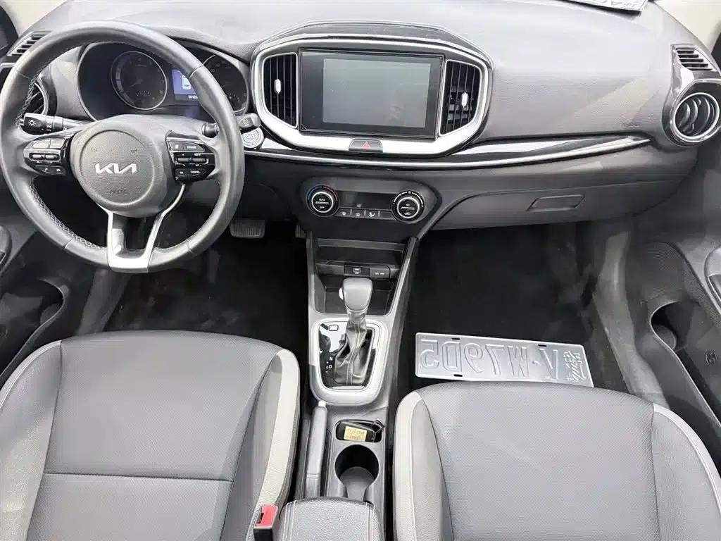 Kia K3 2021 1.4L CVT Sunroof Model — миниатюра 15
