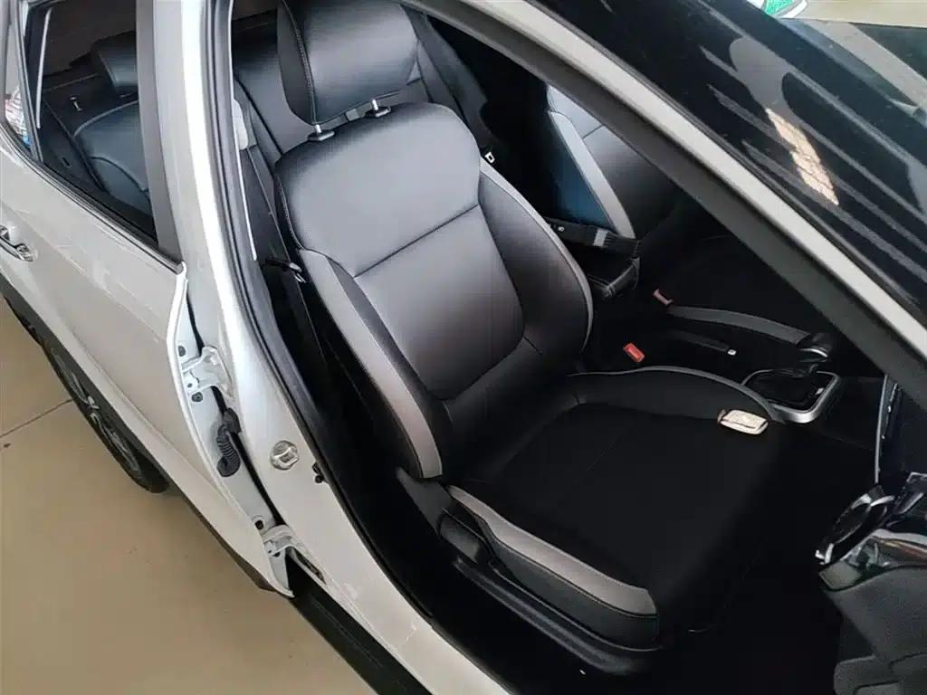 Kia K3 2021 1.4L CVT Enjoy Sunroof Edition — миниатюра 25