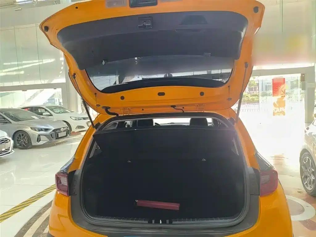 Kia K5 2019 1.4L Automatic Fun Edition (National V Emission Standard) — миниатюра 18