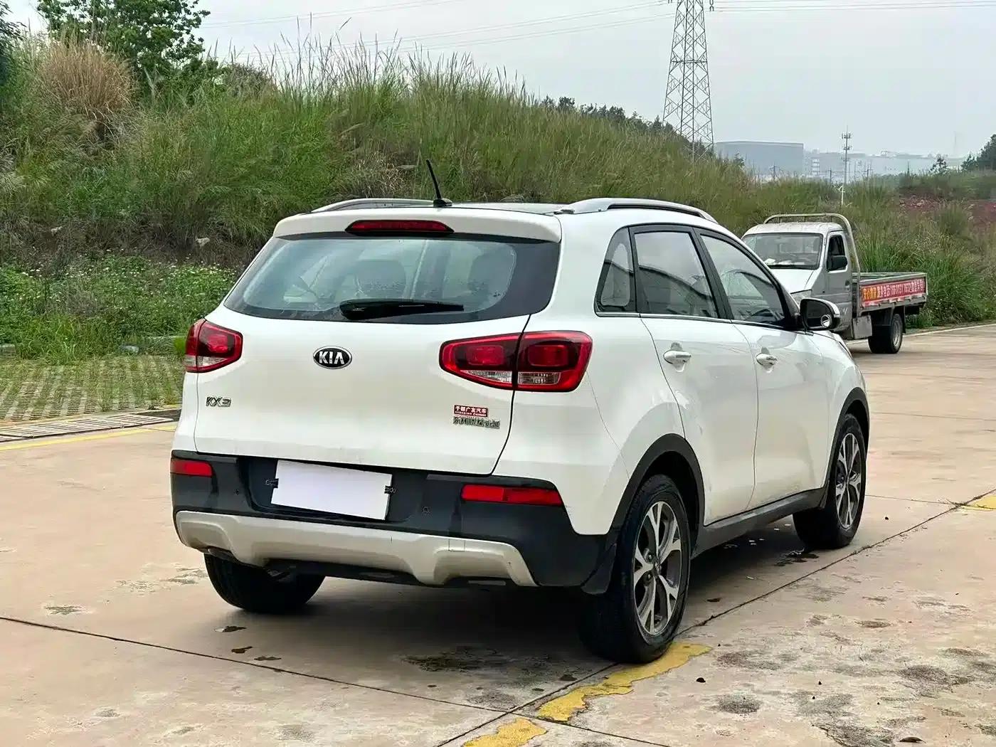 KX3 Sportage 2015 1.6L Automatic 2WD DLX — миниатюра 8