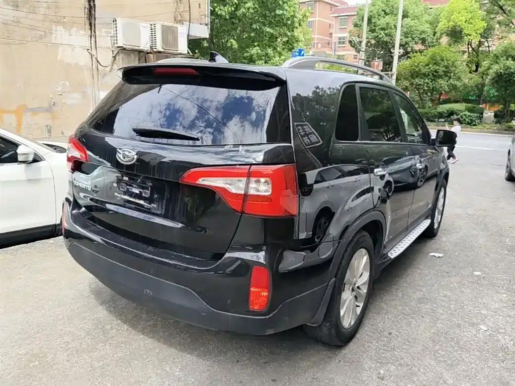 2013 Sorento 2.4L 7-seater Petrol Luxury Edition — миниатюра 7