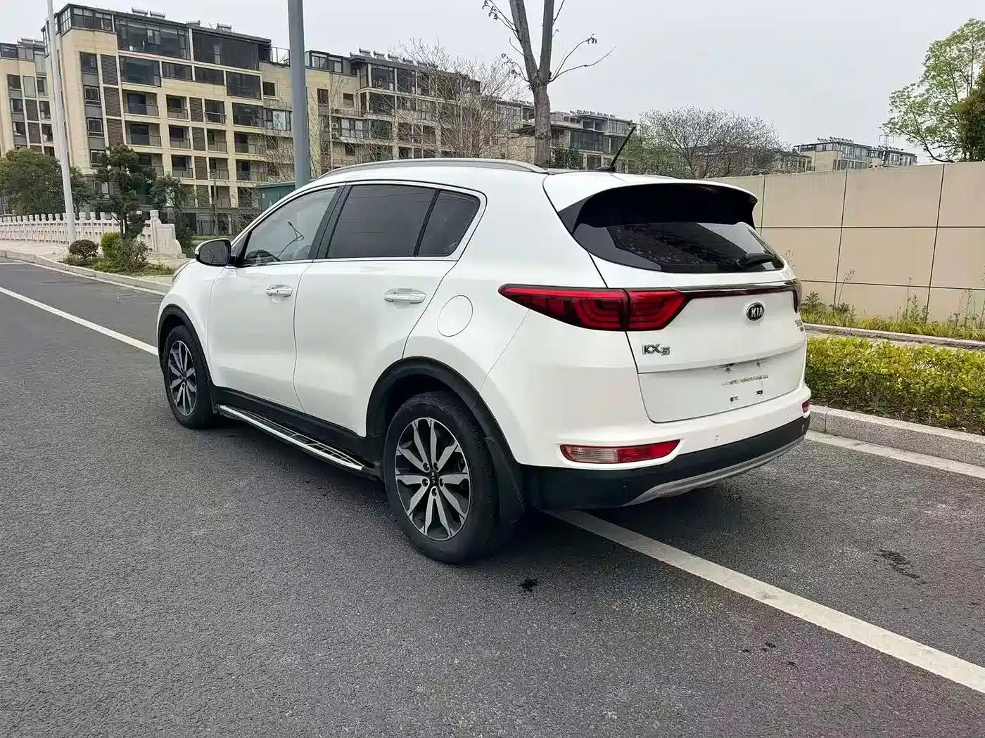 Kia KX5 2016 2.0L Automatic 2WD GLS — миниатюра 4