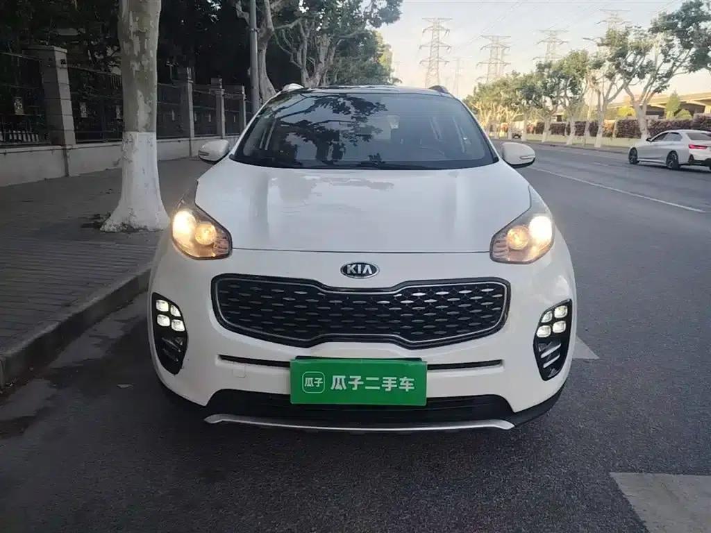 Kia KX5 2016 1.6T Automatic 2WD DLX — миниатюра 3