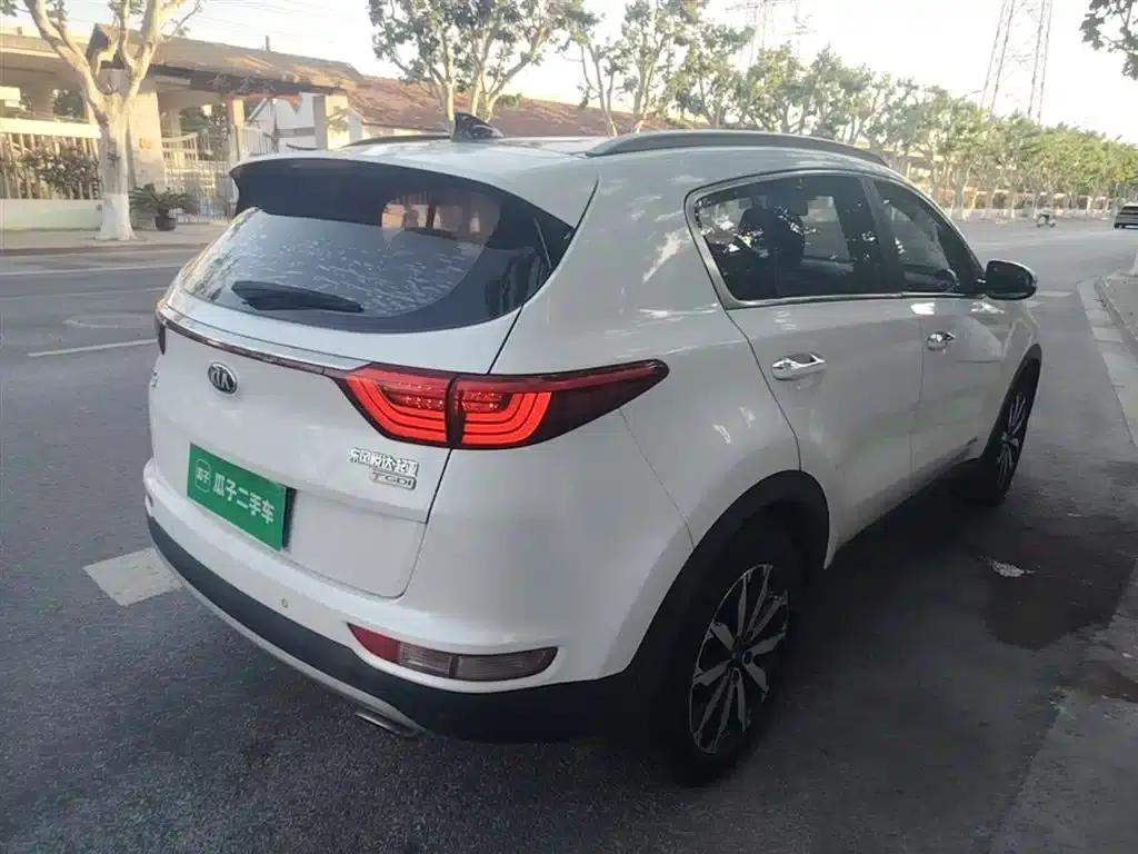 Kia KX5 2016 1.6T Automatic 2WD DLX — миниатюра 7