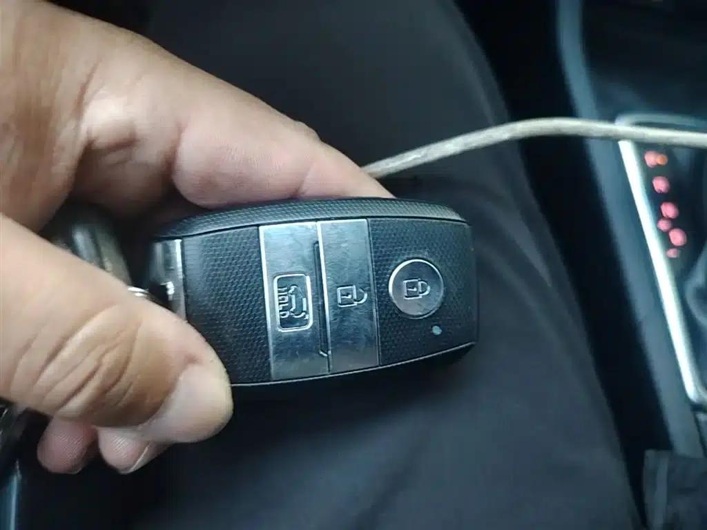 Kia KX5 2016 1.6T Automatic 2WD DLX — миниатюра 9