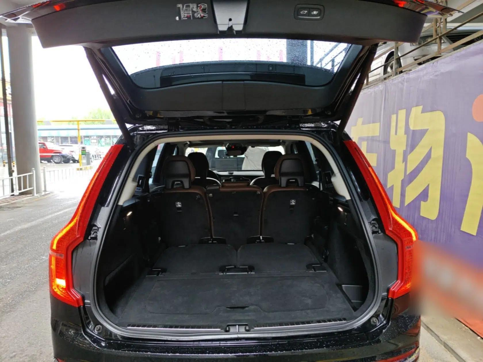 Volvo XC90 2019 T6 Zhiyi Edition 7-Seater China VI Standard — миниатюра 22