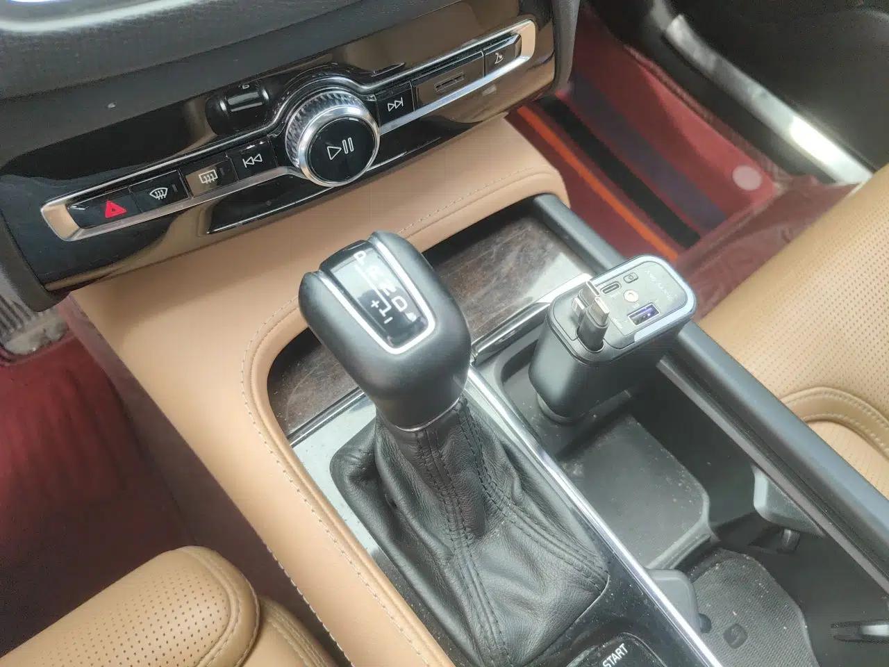 Volvo XC90 2017 T6 Zhiyi Edition 7-seater — миниатюра 15
