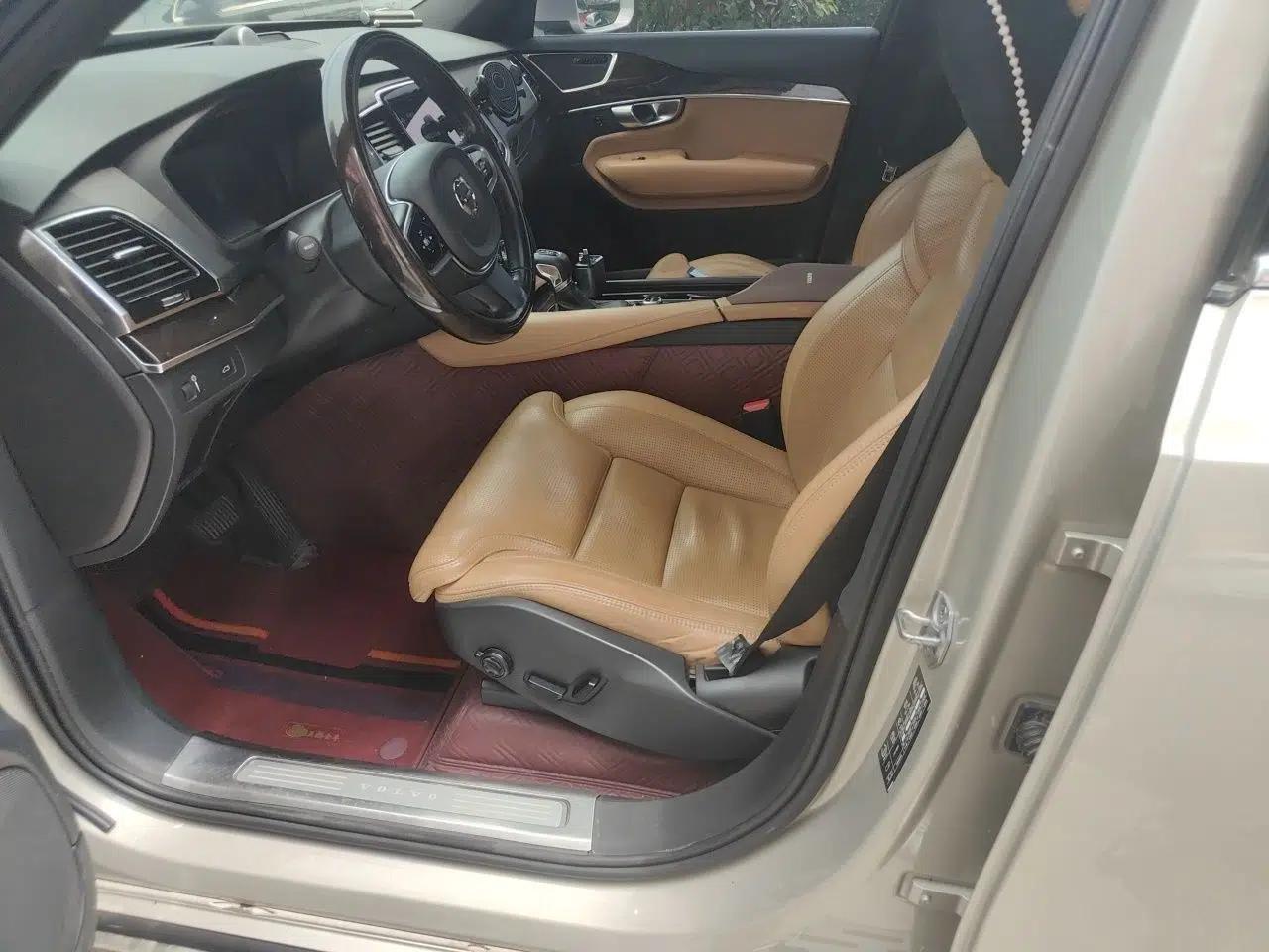 Volvo XC90 2017 T6 Zhiyi Edition 7-seater — миниатюра 17