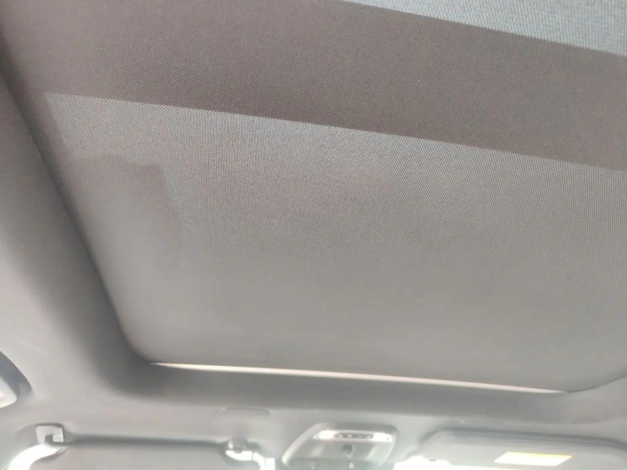 Volvo XC90 2017 T6 Zhiyi Edition 7-seater — миниатюра 19