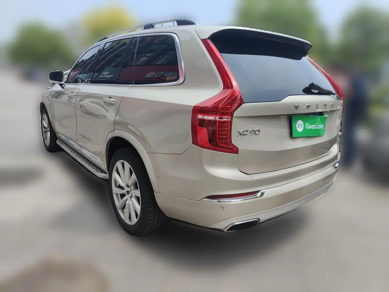 Volvo XC90 2017 T6 Zhiyi Edition 7-seater — миниатюра 4