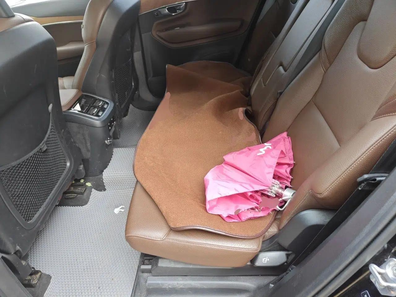 Volvo XC90 2020 T6 Zhiyi Luxury 7-Seater — миниатюра 18