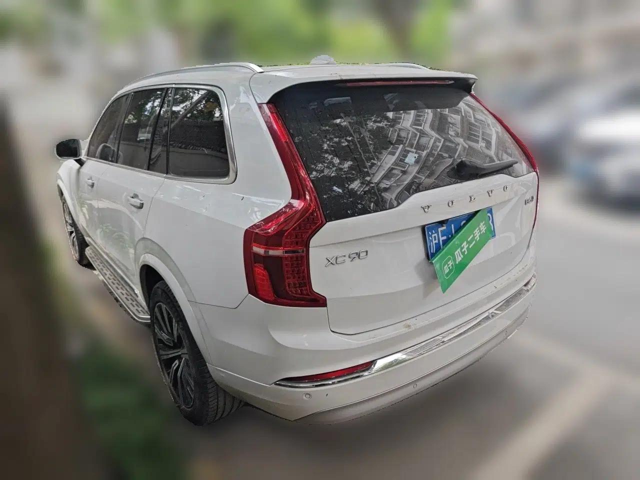 Volvo XC90 2021 B6 Zhiyi Luxury Edition 7-Seater — миниатюра 4