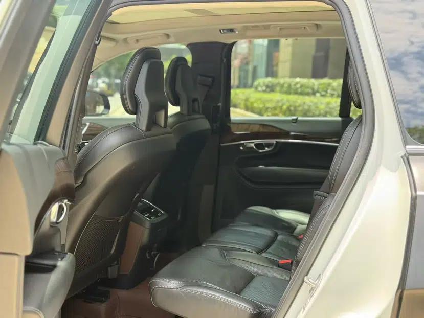 Volvo XC90 2015 T6 Zhiya Edition 7-seater — миниатюра 25