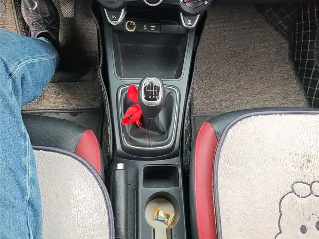 2017 KX CROSS 1.4L MT GLS — миниатюра 14