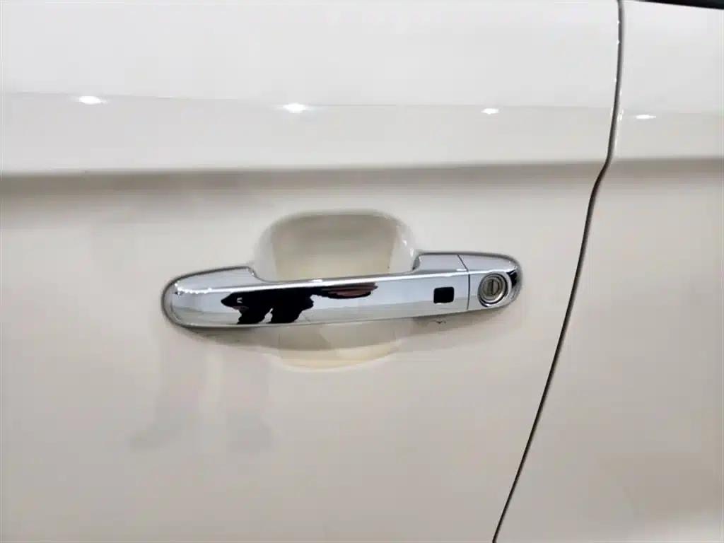 2013 Volkswagen Soul 1.6L AT Premium — миниатюра 13