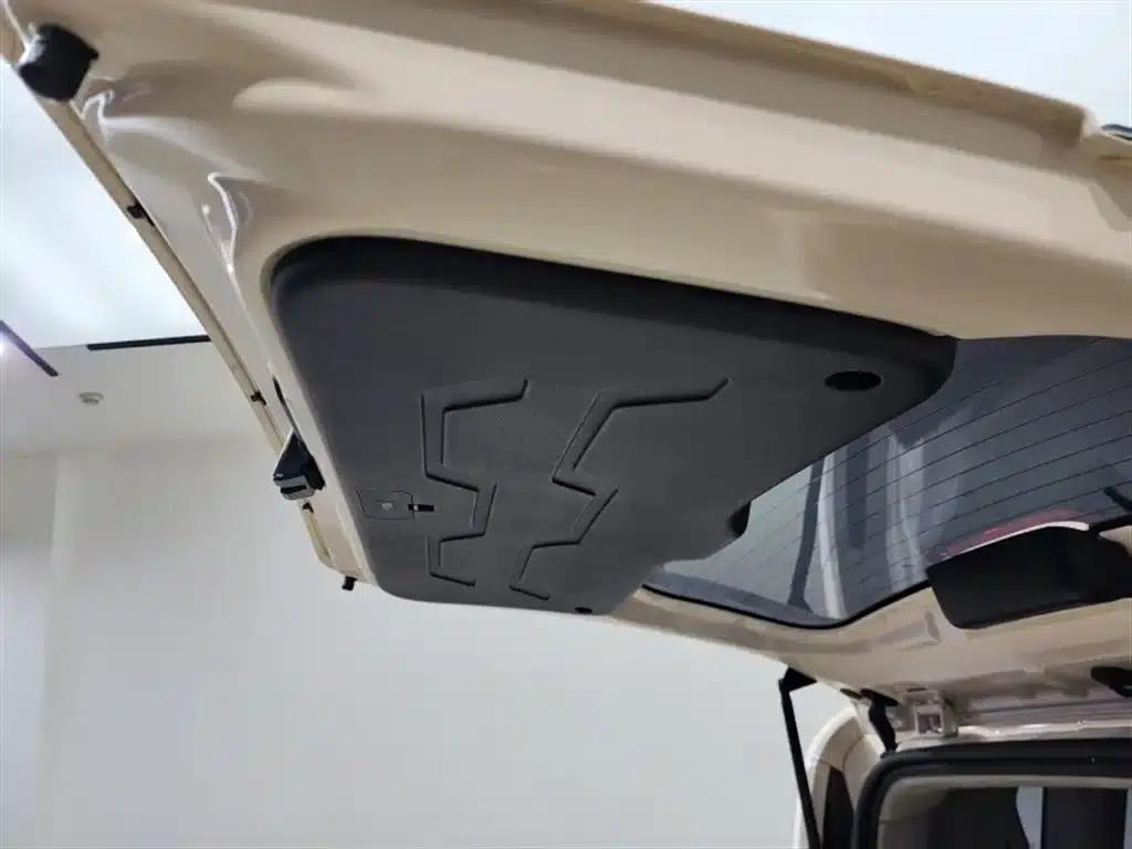 2013 Volkswagen Soul 1.6L AT Premium — миниатюра 19