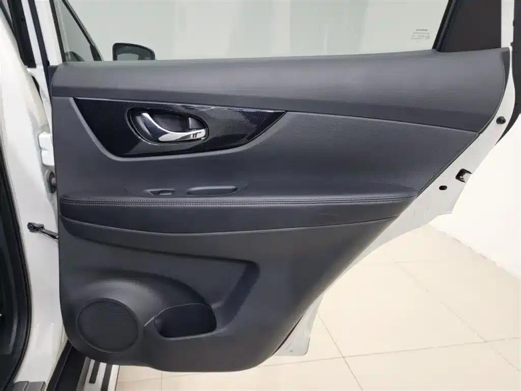 2013 Volkswagen Soul 1.6L AT Premium — миниатюра 10
