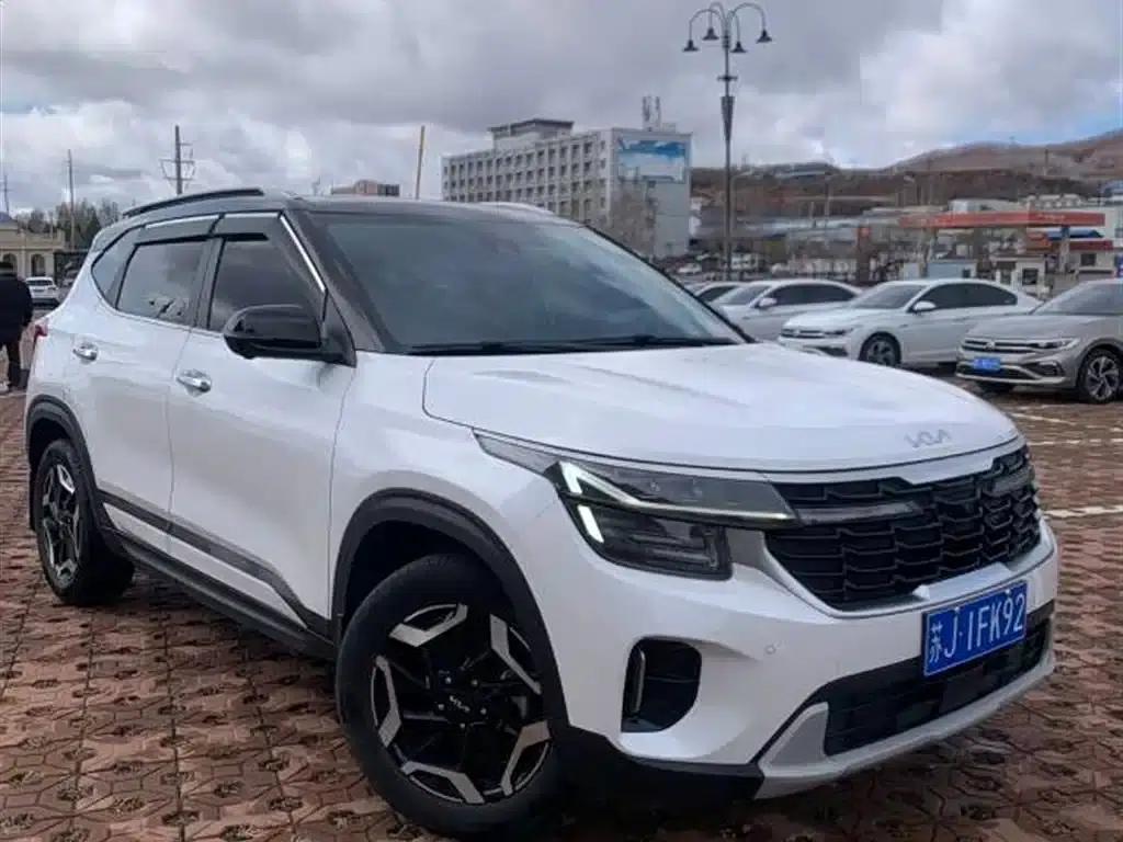 2023 Citroën Cytus 1.5L CVT Premium Edition — миниатюра 3