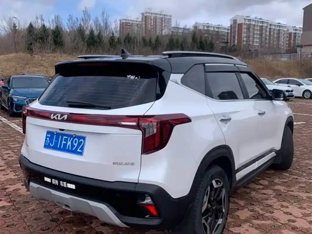 2023 Citroën Cytus 1.5L CVT Premium Edition — миниатюра 4