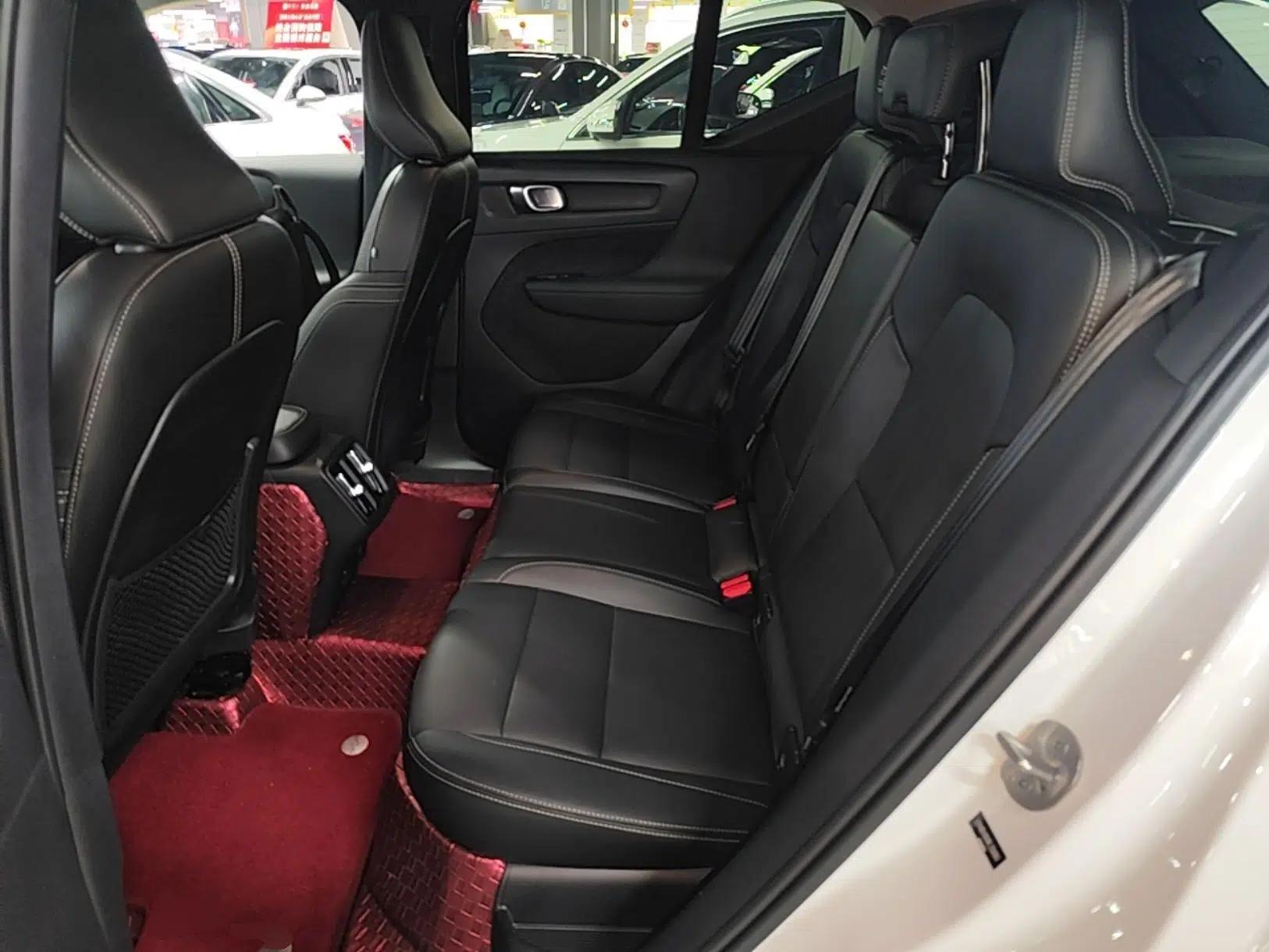 Volvo XC40 2024 B4 4x4 Smart Luxury Edition — миниатюра 20