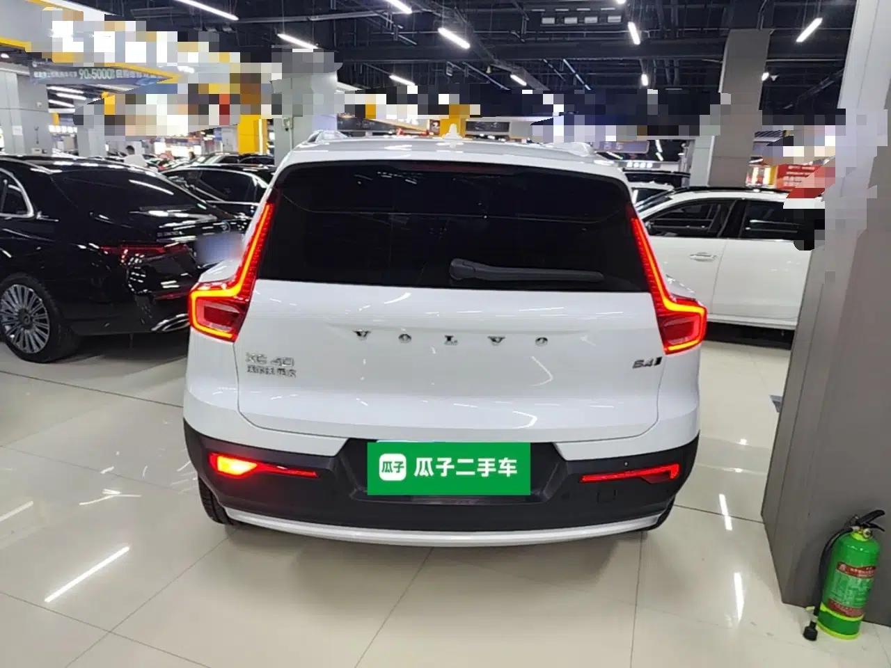 Volvo XC40 2024 B4 4x4 Smart Luxury Edition — миниатюра 5