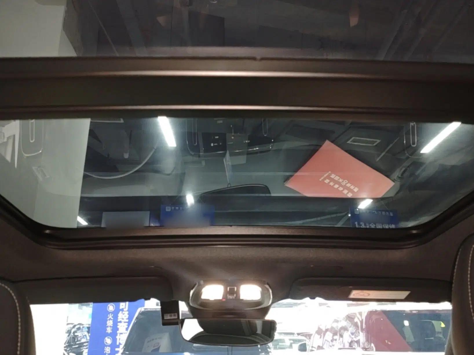 Volvo XC40 2023 B3 Zhiyuan Luxury Edition — миниатюра 21