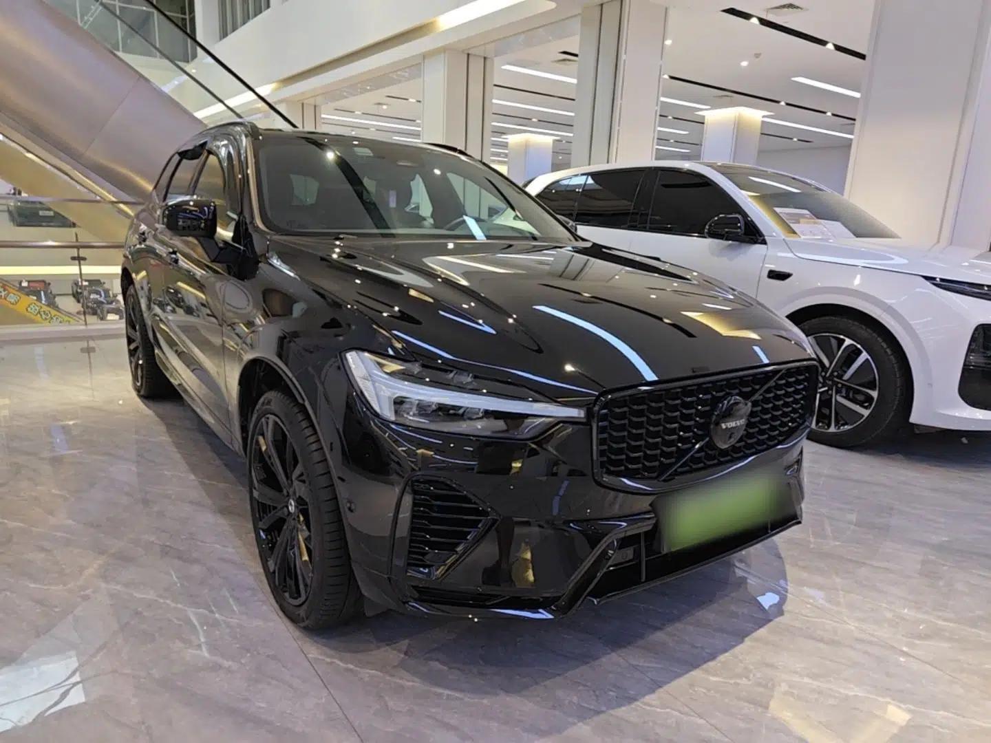 Volvo XC60 New Energy 2025 Plug-in Hybrid Long-Range All-Wheel Drive Zhiyuan Extreme Night Black Edition — миниатюра 3