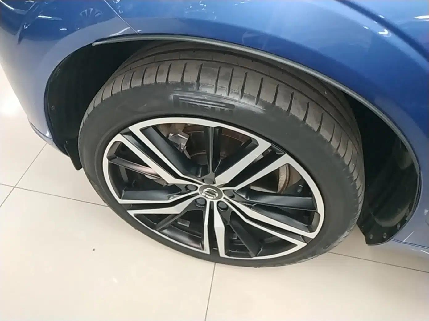 Volvo XC60 New Energy 2019 T8 E-Drive Hybrid Intelligent Luxury Sport Edition China V Standard — миниатюра 8