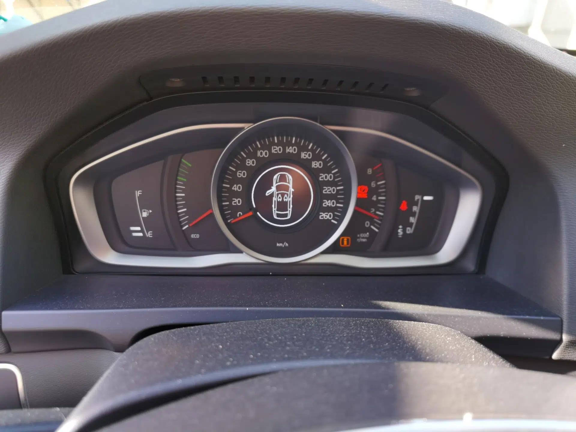 Volvo V60 2013 T5 Comfort Edition — миниатюра 12