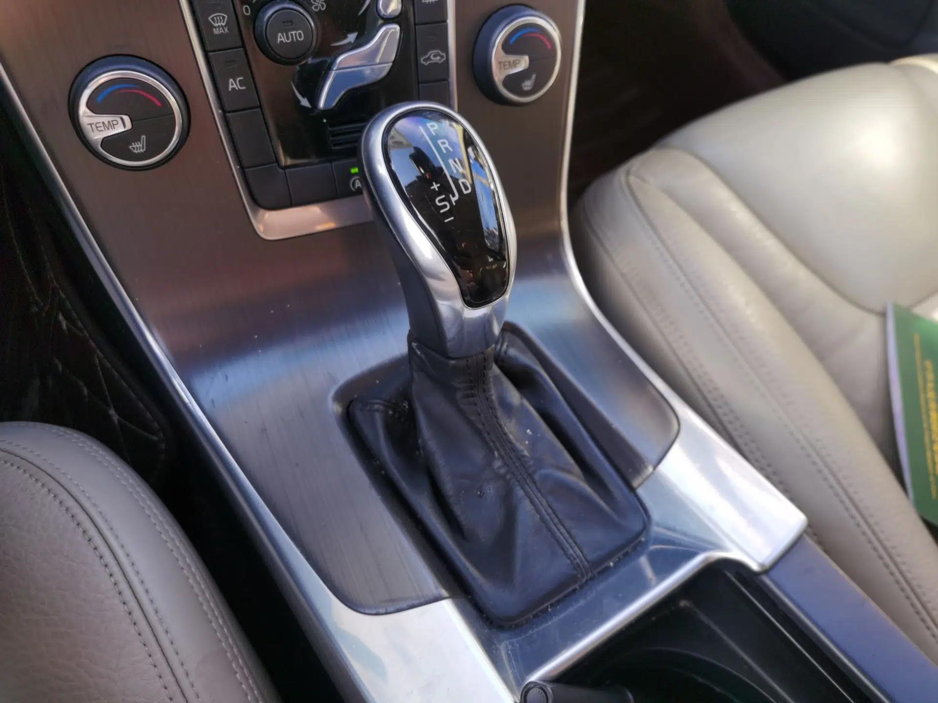 Volvo V60 2013 T5 Comfort Edition — миниатюра 15
