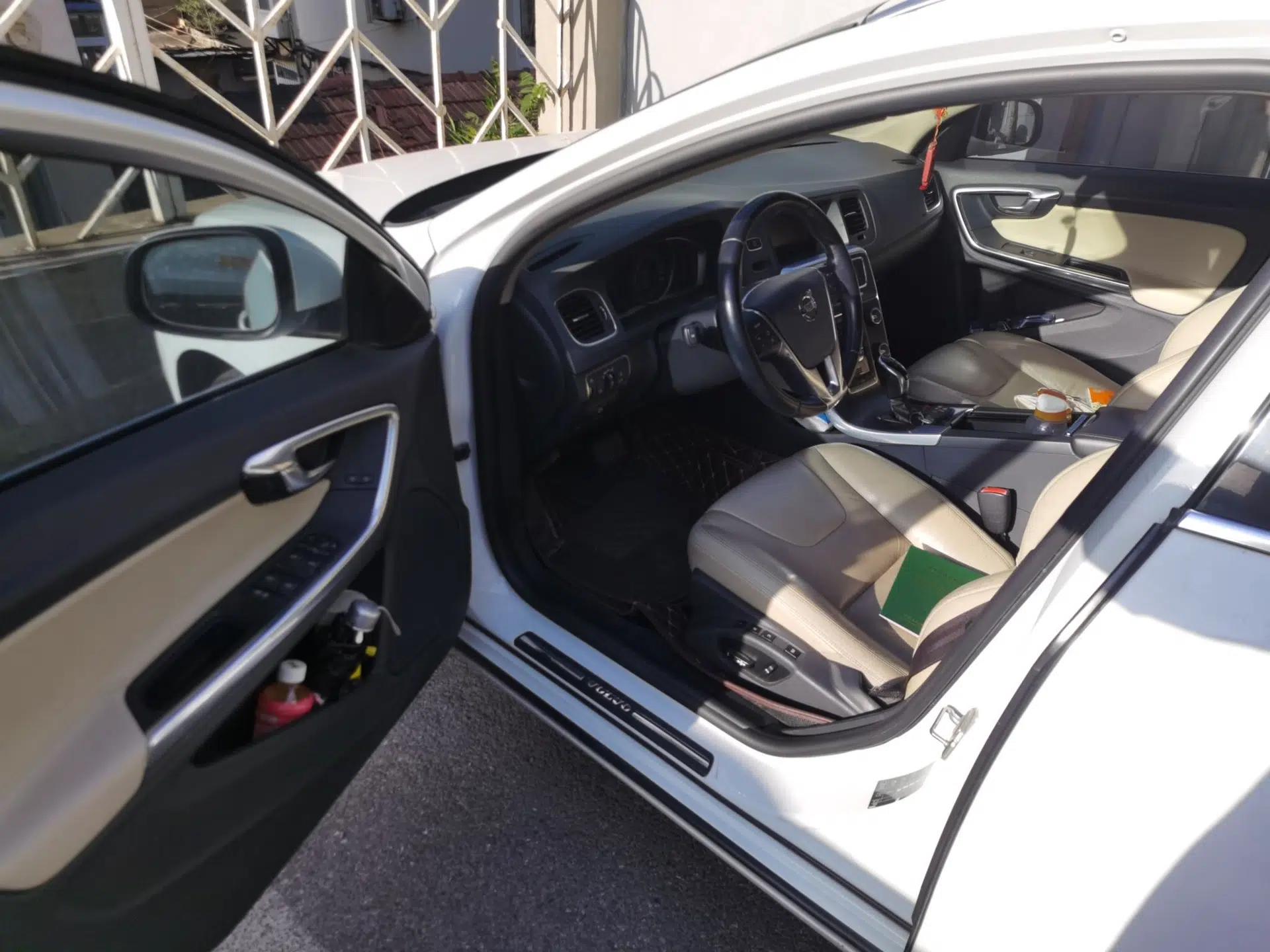 Volvo V60 2013 T5 Comfort Edition — миниатюра 17