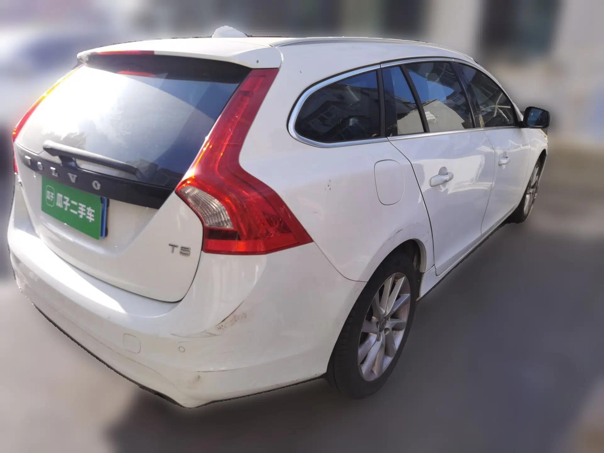 Volvo V60 2013 T5 Comfort Edition — миниатюра 6