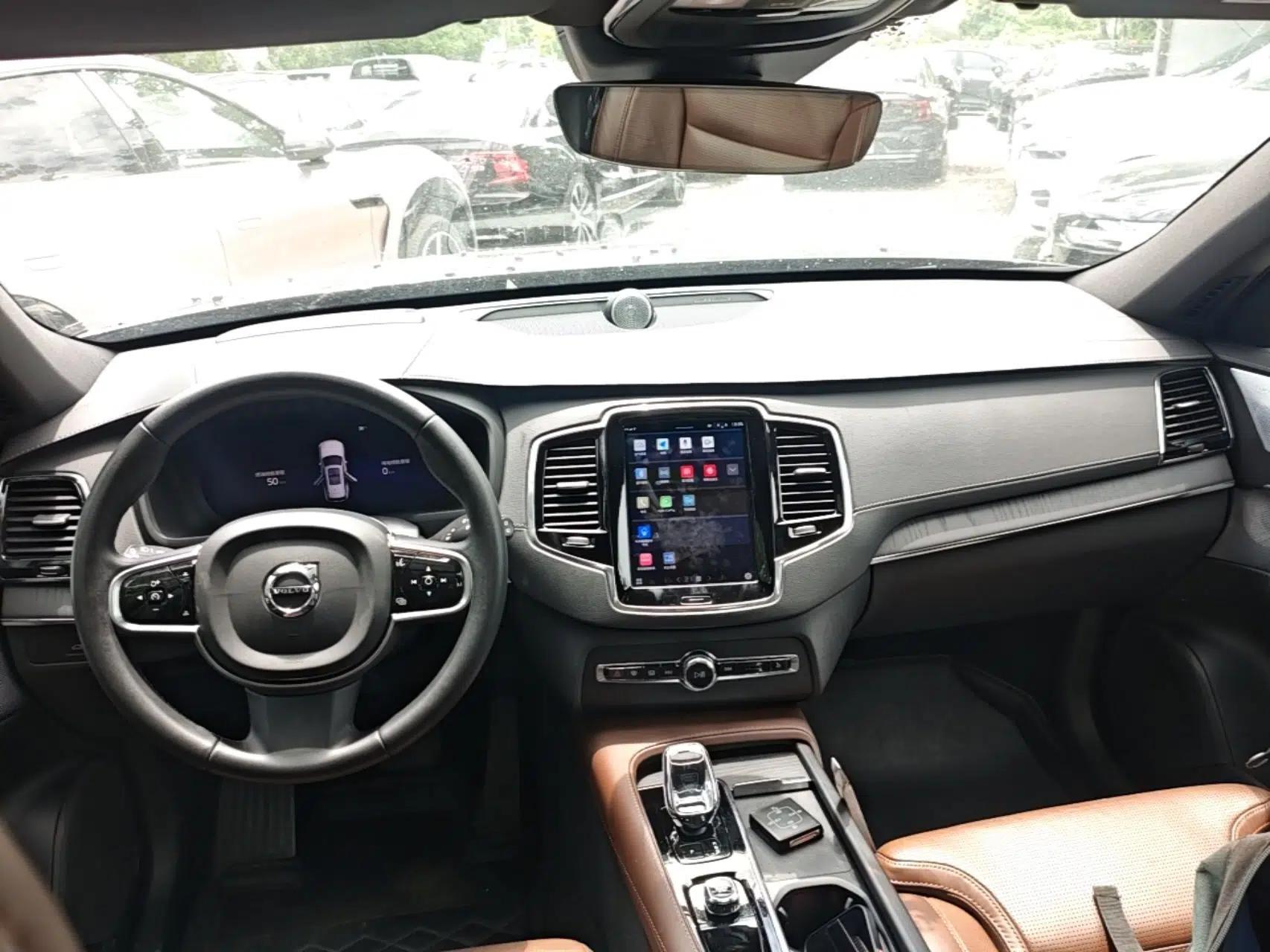 Volvo XC90 New Energy 2023 T8 RECHARGE Luxury Prestige 7-Seater — миниатюра 13