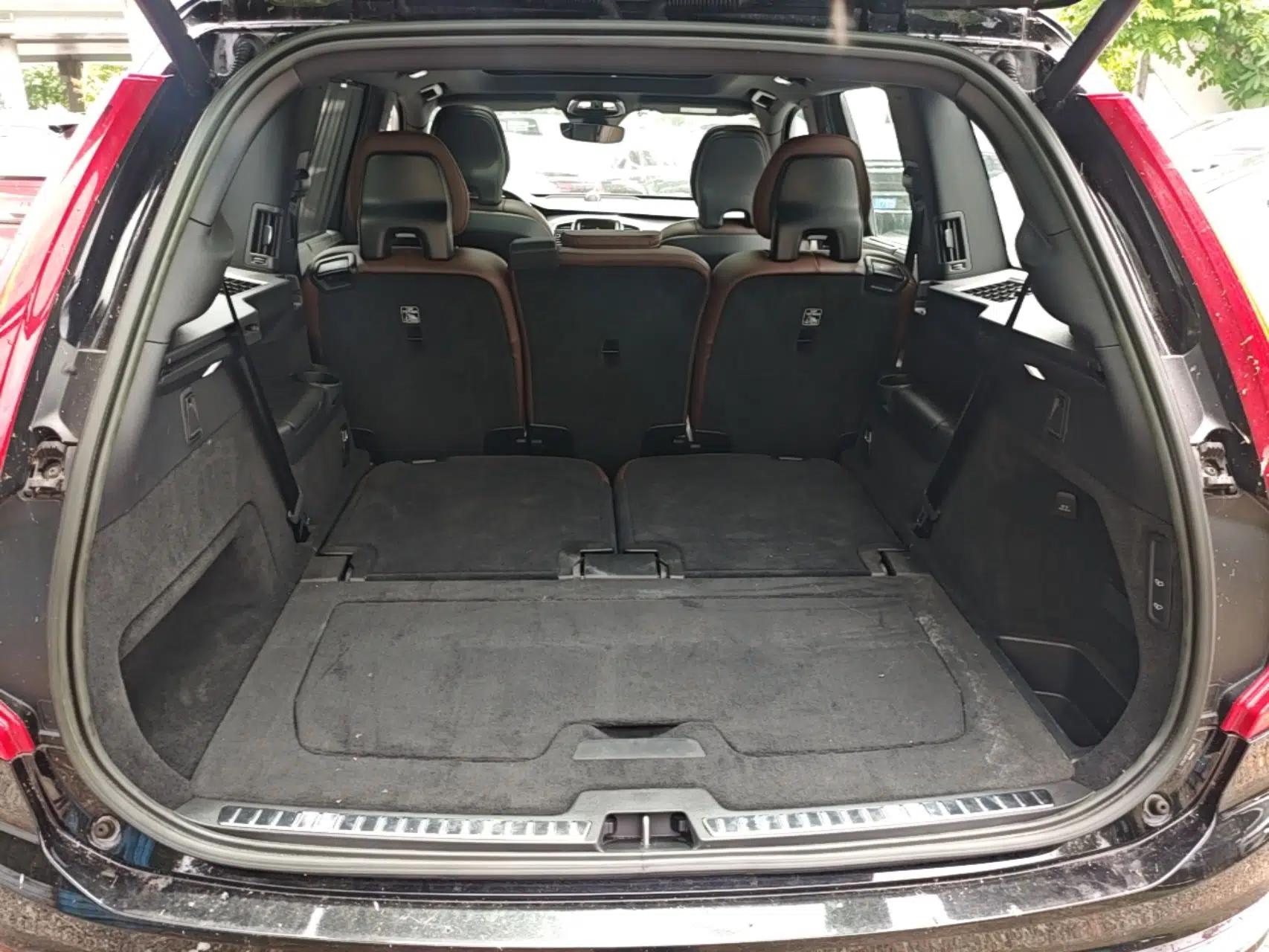 Volvo XC90 New Energy 2023 T8 RECHARGE Luxury Prestige 7-Seater — миниатюра 22