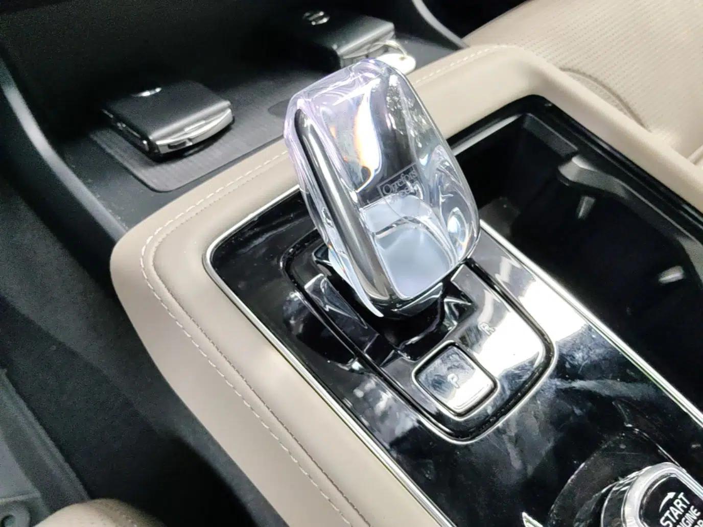 Volvo XC90 New Energy 2025 Facelifted T8 Luxury Flagship 7-Seater — миниатюра 17