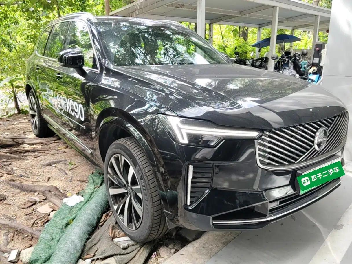 Volvo XC90 New Energy 2025 Facelifted T8 Luxury Flagship 7-Seater — миниатюра 3