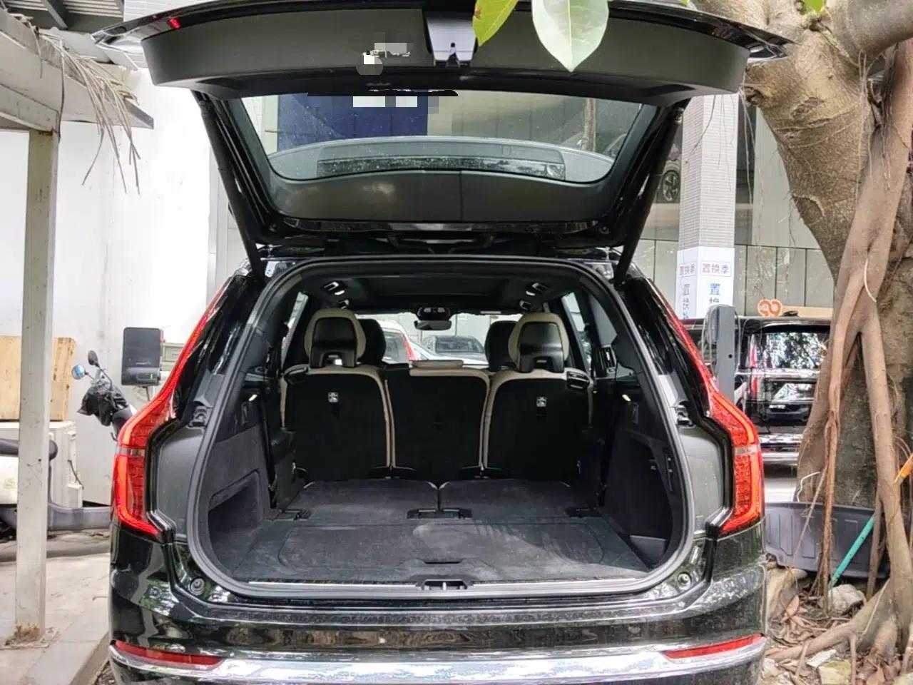 Volvo XC90 New Energy 2025 Facelifted T8 Luxury Flagship 7-Seater — миниатюра 22