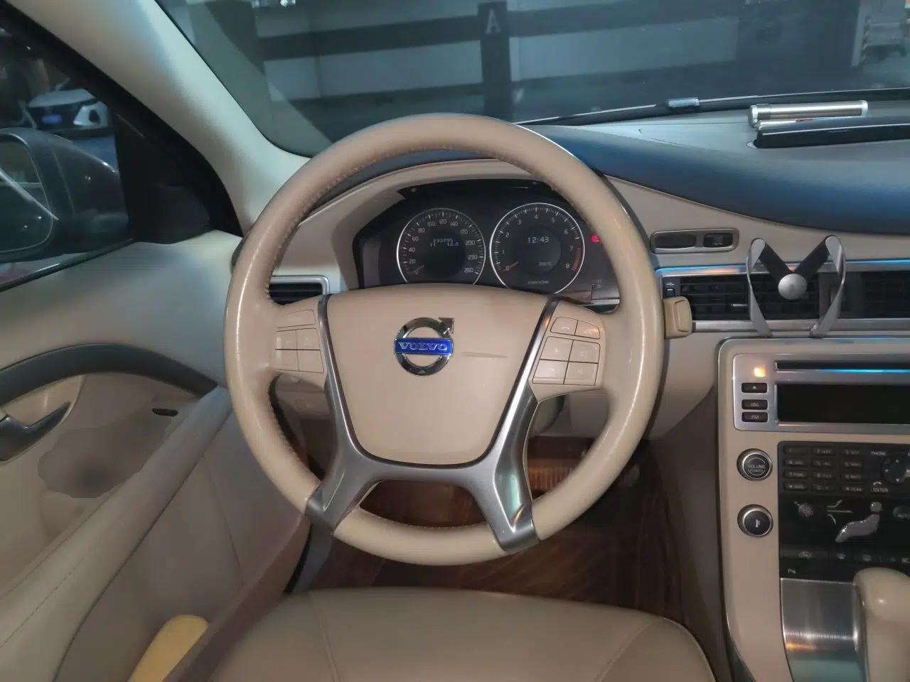 Volvo S80L 2011 2.0T Zhiya Edition — миниатюра 11
