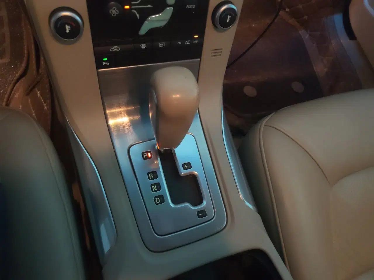Volvo S80L 2011 2.0T Zhiya Edition — миниатюра 15