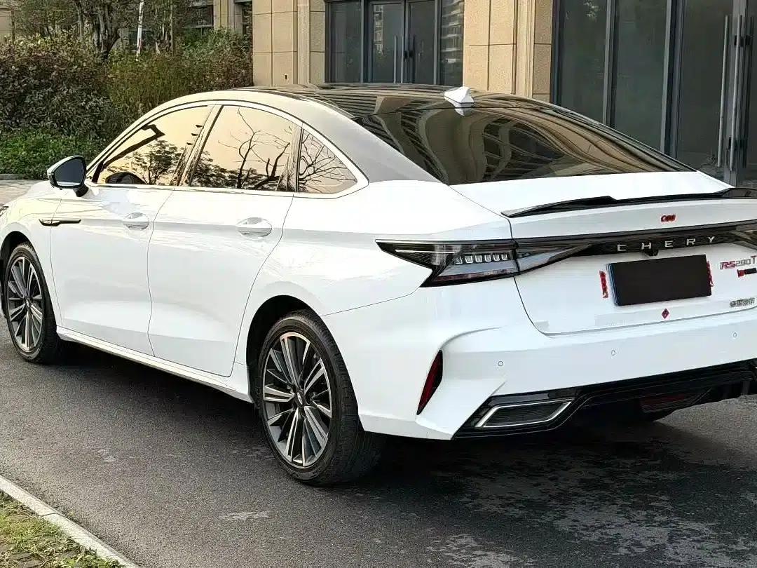 Chery Arrizo 8 2022 1.6T DCT (Standard) — миниатюра 2
