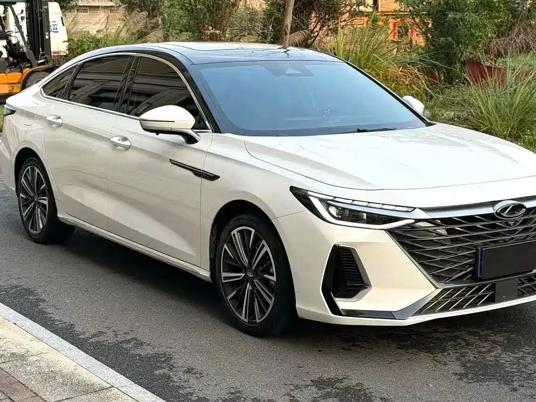 Chery Arrizo 8 2022 1.6T DCT (Standard) — миниатюра 3