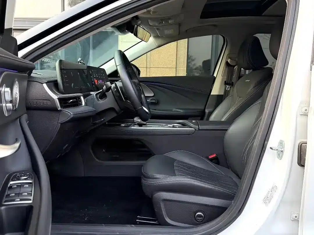 Chery Arrizo 8 2022 1.6T DCT (Standard) — миниатюра 6