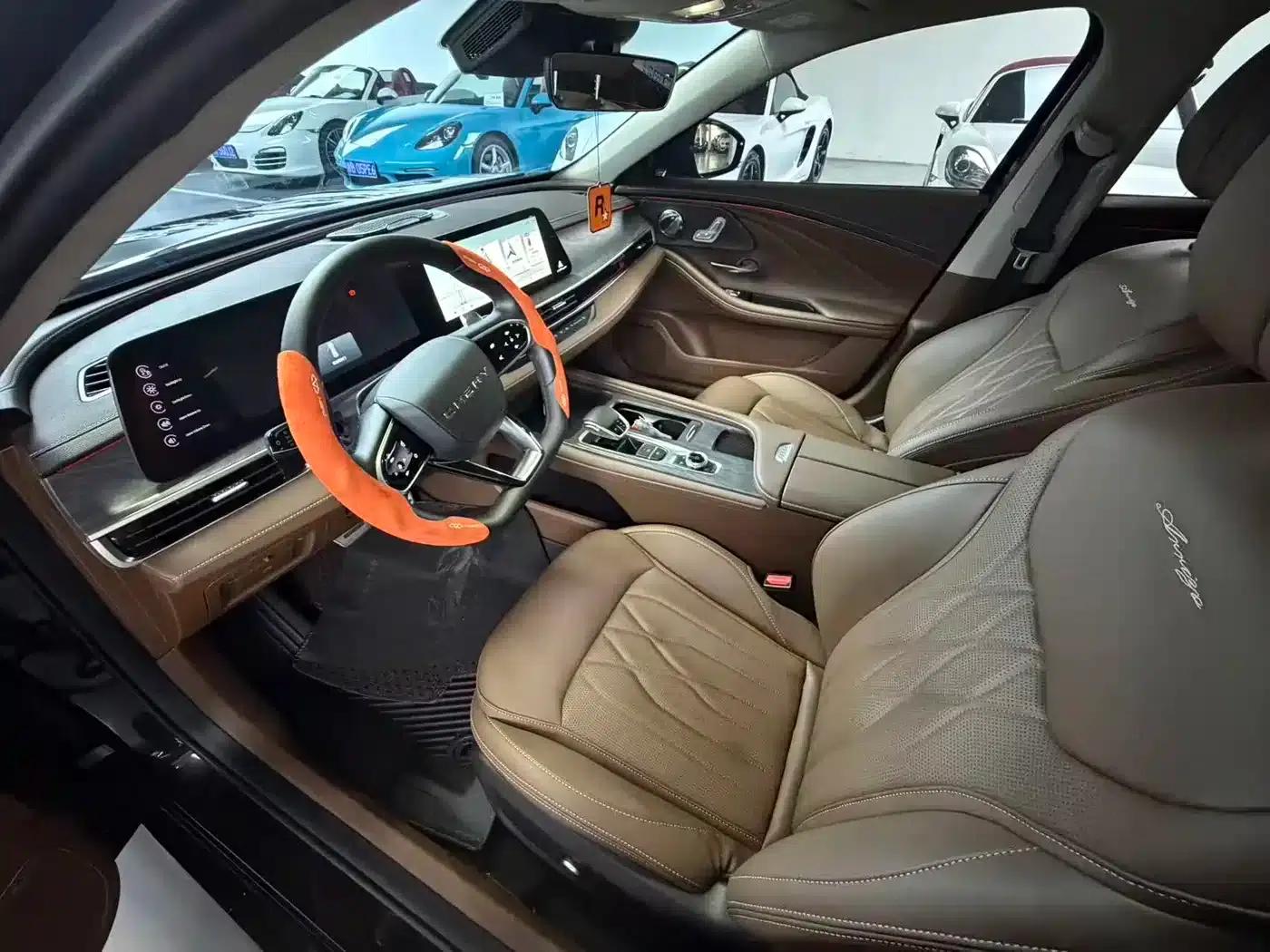 Chery Arrizo 8 2025 2.0T DCT — миниатюра 4