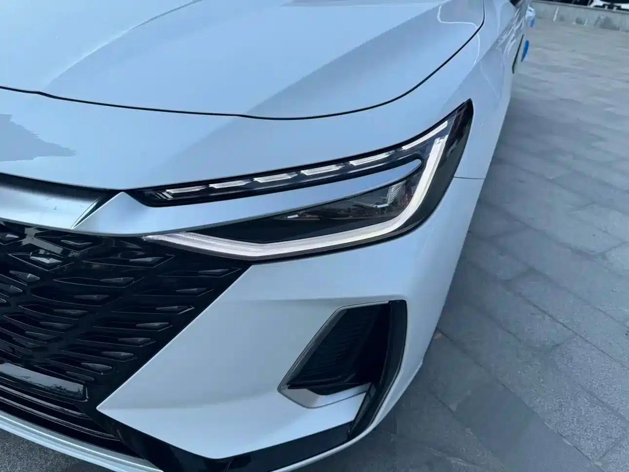 Chery Arrizo 8 2022 1.6T DCT (Standard) — миниатюра 14
