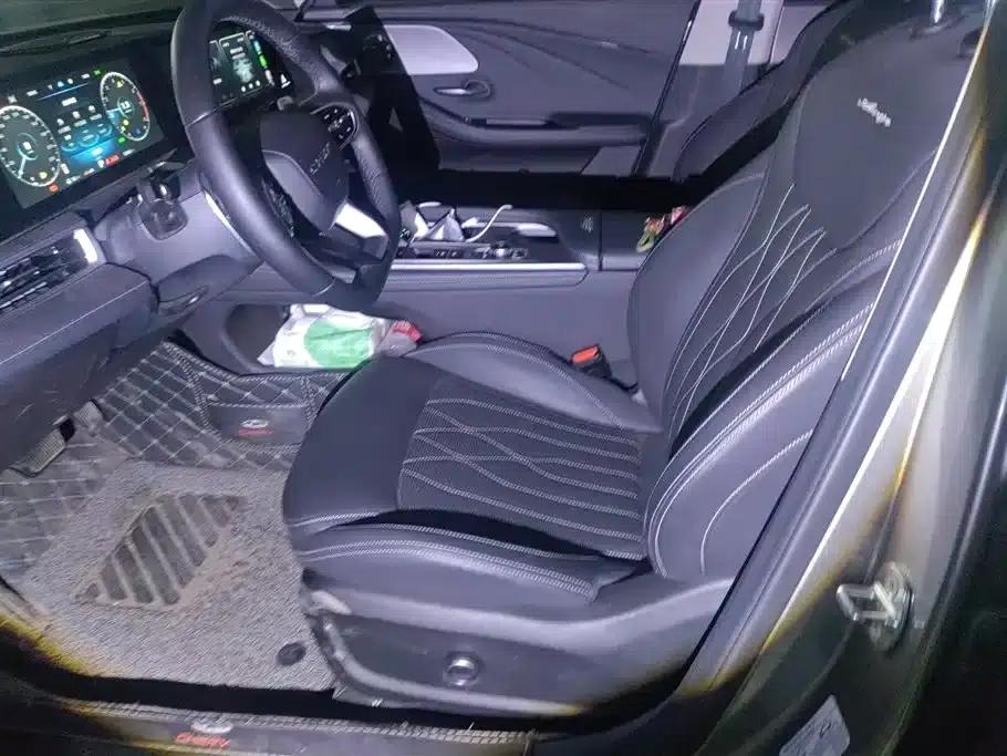 Chery Arrizo 8 2022 1.6T DCT Elegance — миниатюра 9