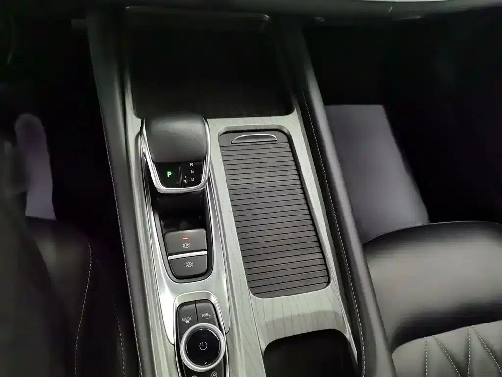 Chery Arrizo 8 2022 1.6T DCT Comfort — миниатюра 10