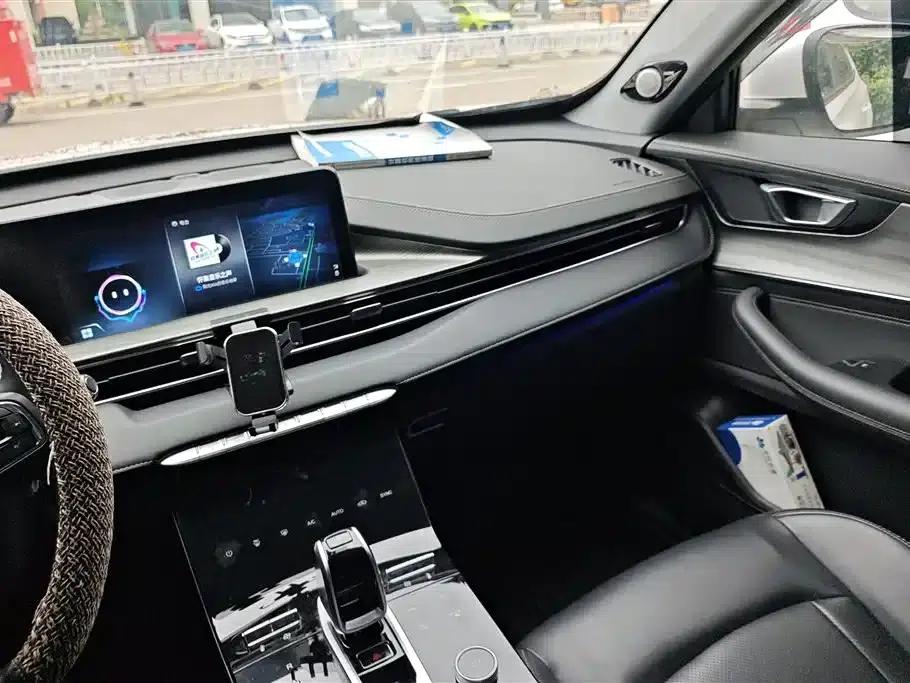 Chery Tiggo 8 PLUS 2022 290TGDI DCT Luxury Edition — миниатюра 13