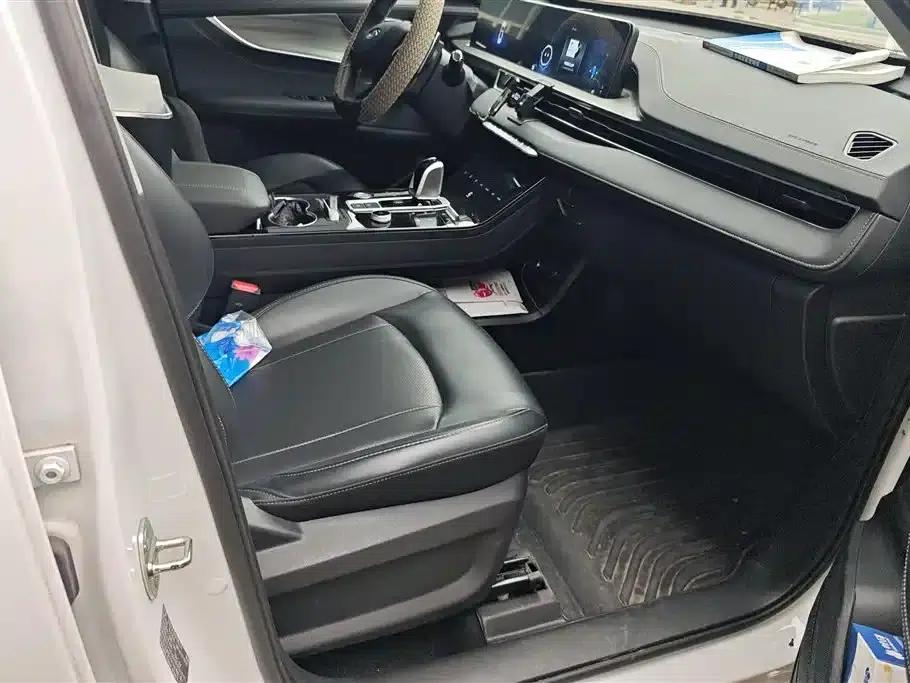 Chery Tiggo 8 PLUS 2022 290TGDI DCT Luxury Edition — миниатюра 8