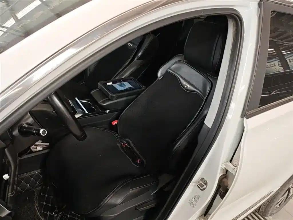 Chery Tiggo 8 2019 1.6TGDI Automatic Fashion Edition — миниатюра 15